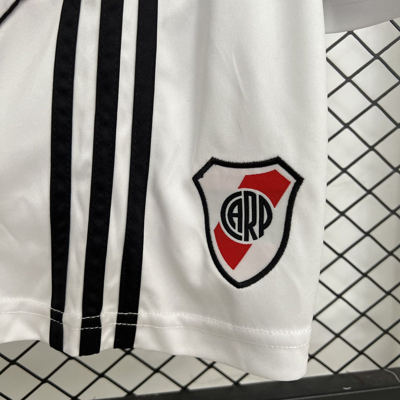 Conjunto Infantil - River Plate 25/26 I Home