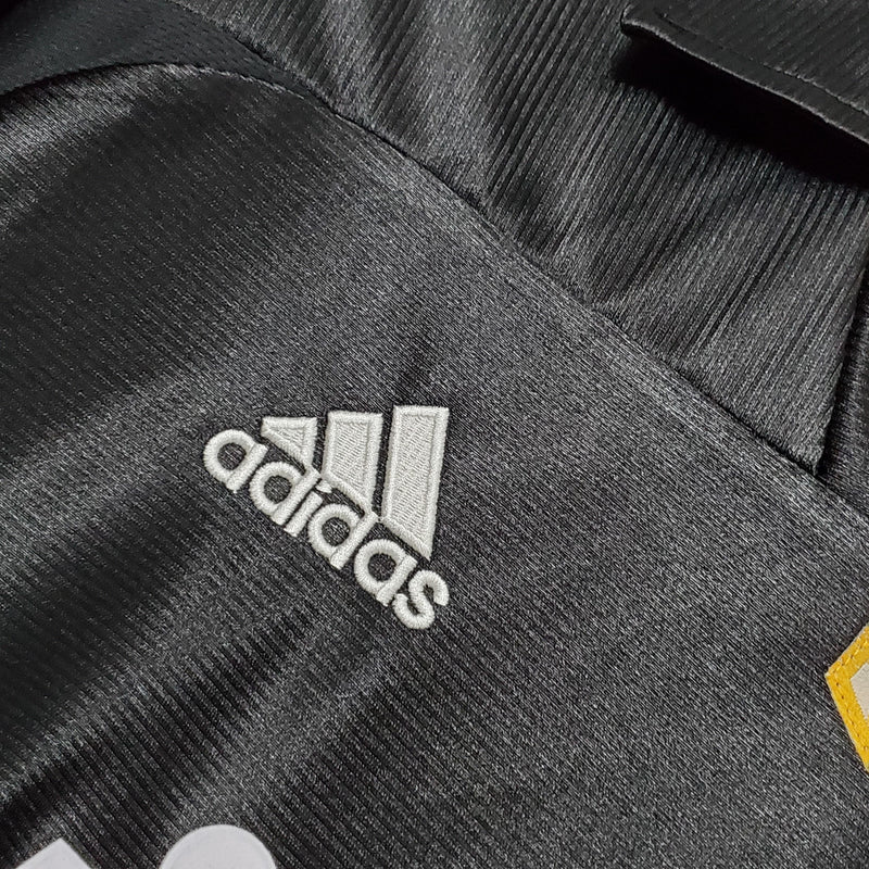 Camisa Retrô Real Madrid 1998/1999 II Away - Preta